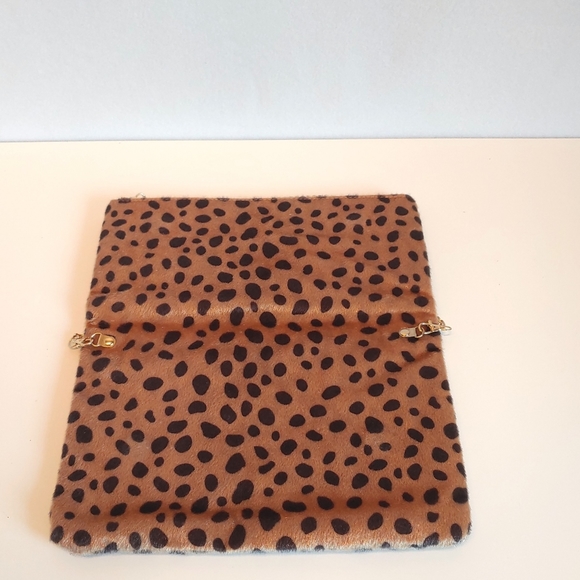 Animal print shoulder crossbody envelope bag - Picture 8 of 8